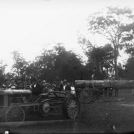 George Hardacre exhibiting his new traction engine, 1912