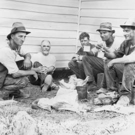 "Smoko" time, c.1920