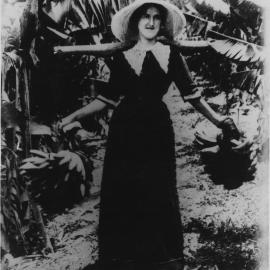 Portrait of Mary Gordon on Tom Cox's plantation, March 1913