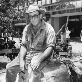 Doug Hoschke at Coffs Harbour Mall, c. 1995 