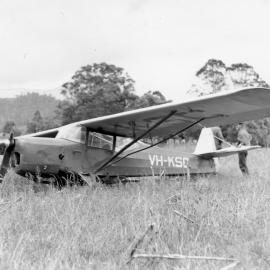 Auster Autocrat plane crashed in a paddock at Karangi, 10 January 1951 