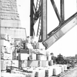 Sydney Harbour Bridge under construction, c.1928