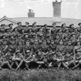 An Australian Field Artillery Brigade in England, 1916 