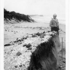Aboriginal industrial site at Sandy's Beach, late 1960s