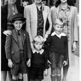 The Nicol family, 1946
