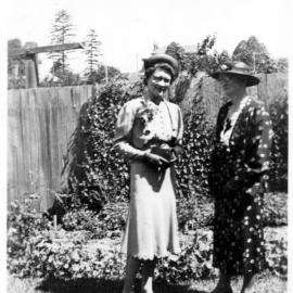 Betty Fowler with her mother Barbara on her wedding day, 9 February 1938