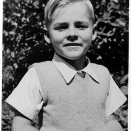 Hugh Nicol at Solitary Street, 1940s 