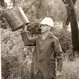Alex Floyd clearing the sanitary depot to build the North Coast Regional Botanic Garden, early 1980s
