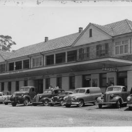 The Fitzroy Hotel in Coffs Harbour, April 1956 