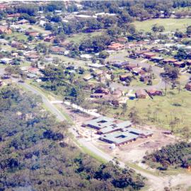 Aerial view of Woolgoolga Hostel and units, 10 March 1992
