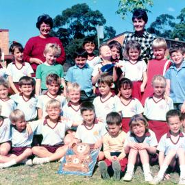 Year 1G students at St Augustine's School, 1991