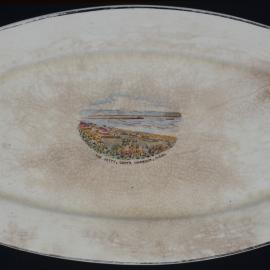Souvenir plate