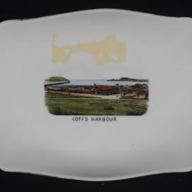 Souvenir plate