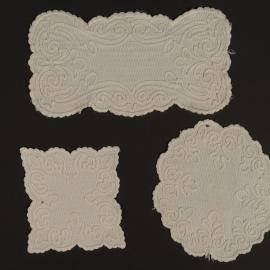 Set of six doilies