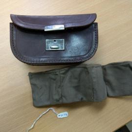 Leather lens holder case