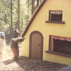 Goldilocks & the Three Bears, Storyland Gardens, mid-1980s