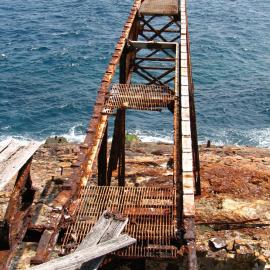 Gantry at South Solitary Island, 8 October 2007