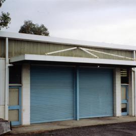 1/19 Newcastle Drive in Toormina, 1990s