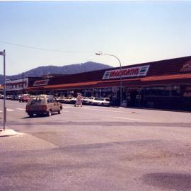 Woolworths at 5 Park Avenue in Coffs Harbour, 1990s