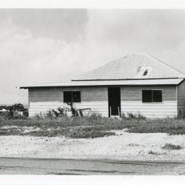 The weatherboard home of Alfred and Annie Morrow on River Street