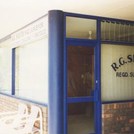 R. G. Smith Regd. Surveyor at 5/62 Beach Street in Woolgoolga, 1990s