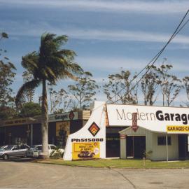 Modern Garages at 313 Pacific Highway in Coffs Harbour, 1990s