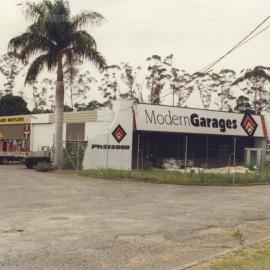 Modern Garages at 313 Pacific Highway in Coffs Harbour, 1990s