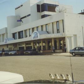 Coffs Ex-Services Club at 2-6 Vernon Street, 1990s