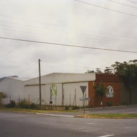 2 Isles Drive in the North Boambee Valley, 1990s