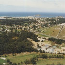 Aerial view of City Hill in Coffs Harbour, 1990s