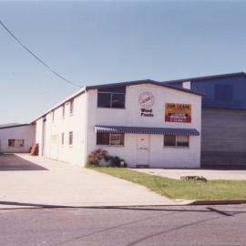 24 Lawson Crescent in Coffs Harbour, 1990s