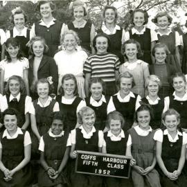 Fifth Class, Coffs Harbour Public School, 1952