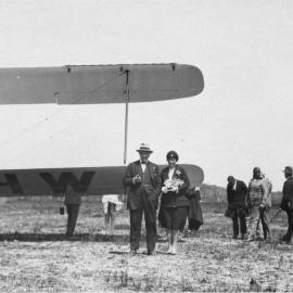 The Prime Minister Stanley Bruce and his wife Ethel with the bi-plane 'Canberra', 22 September 1929 