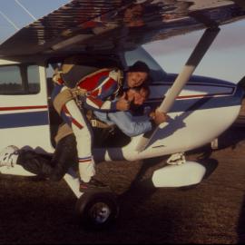 Skydivers and Cessna Skyhawk plane, April 1995