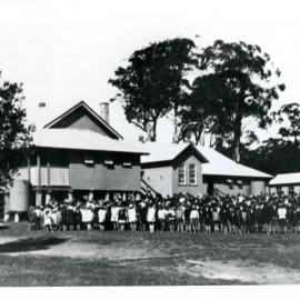 Coffs Harbour Public School at Salamander Street, 1923