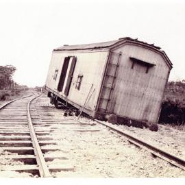Derailment showing realignment around the derailed wagon, 1924