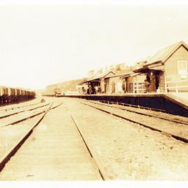 First 35 class engine hauling express arriving in Coffs, 1924
