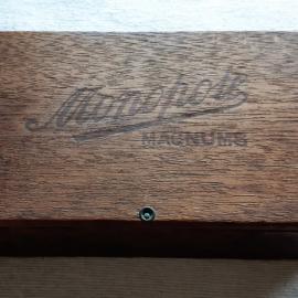 Monopole Magnums Cigar Box