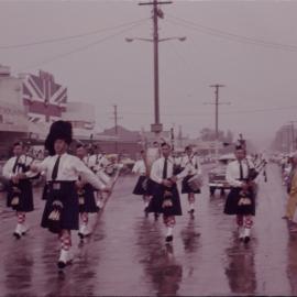 Tamworth Pipe Band in the Coffs Harbour Centenary Parade, 1961