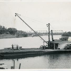 Log punt on the Bellinger River