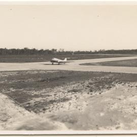 Plane at Coffs Harbour Airport, 6 January 1947