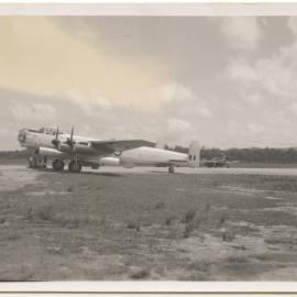 Lincoln bomber at Coffs Harbour Airport, 5 March 1949