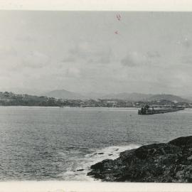 Harbour scene, 1930