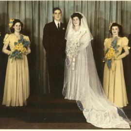 Portrait of a wedding group