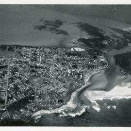 A flight between Coffs Harbour and Sydney, 21 December 1949