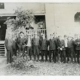 Officers from HMAS Yarra and HMAS Parramatta with members of the Rifle Club, May 1911  