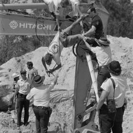 Protesters at the Look-At-Me-Now outfall protest, November 1991