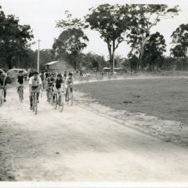 Bicycle race at the Showground, January 1947