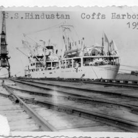 Swedish timber transport ship Aros Helsingborg, 4 August 1952 