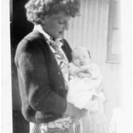Baby Linda Hobman with her mother Ella on South Solitary Island, 1952